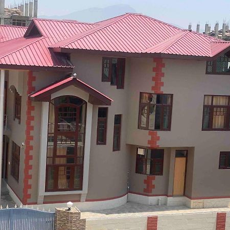 Penthouse Villa Srinagar  Exterior photo